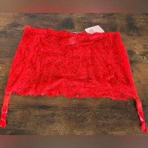 Savage x Fenty Romantic Corded Lace Garter Skirt Goji Berry Red - size 1x